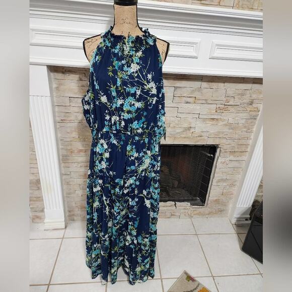 TAYLOR Serena floral Printed Chiffon Smocked halter Maxi‎ Dress plus size 20 new - Picture 1 of 12